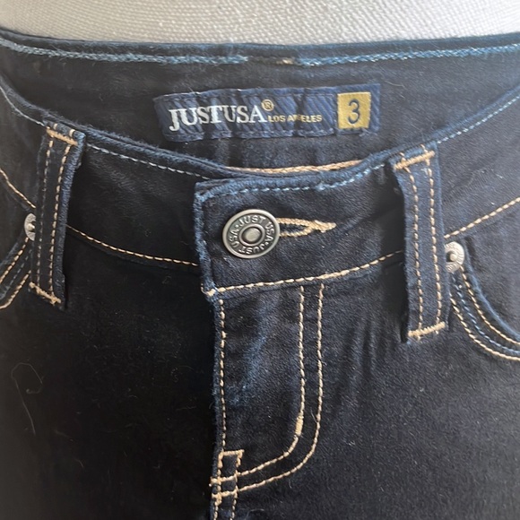 EUC Just USA Dark Wash Jeggings Size 3 (B2) - Picture 3 of 10